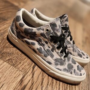 Vans Leopard Print women's 7.5 Boys size 6